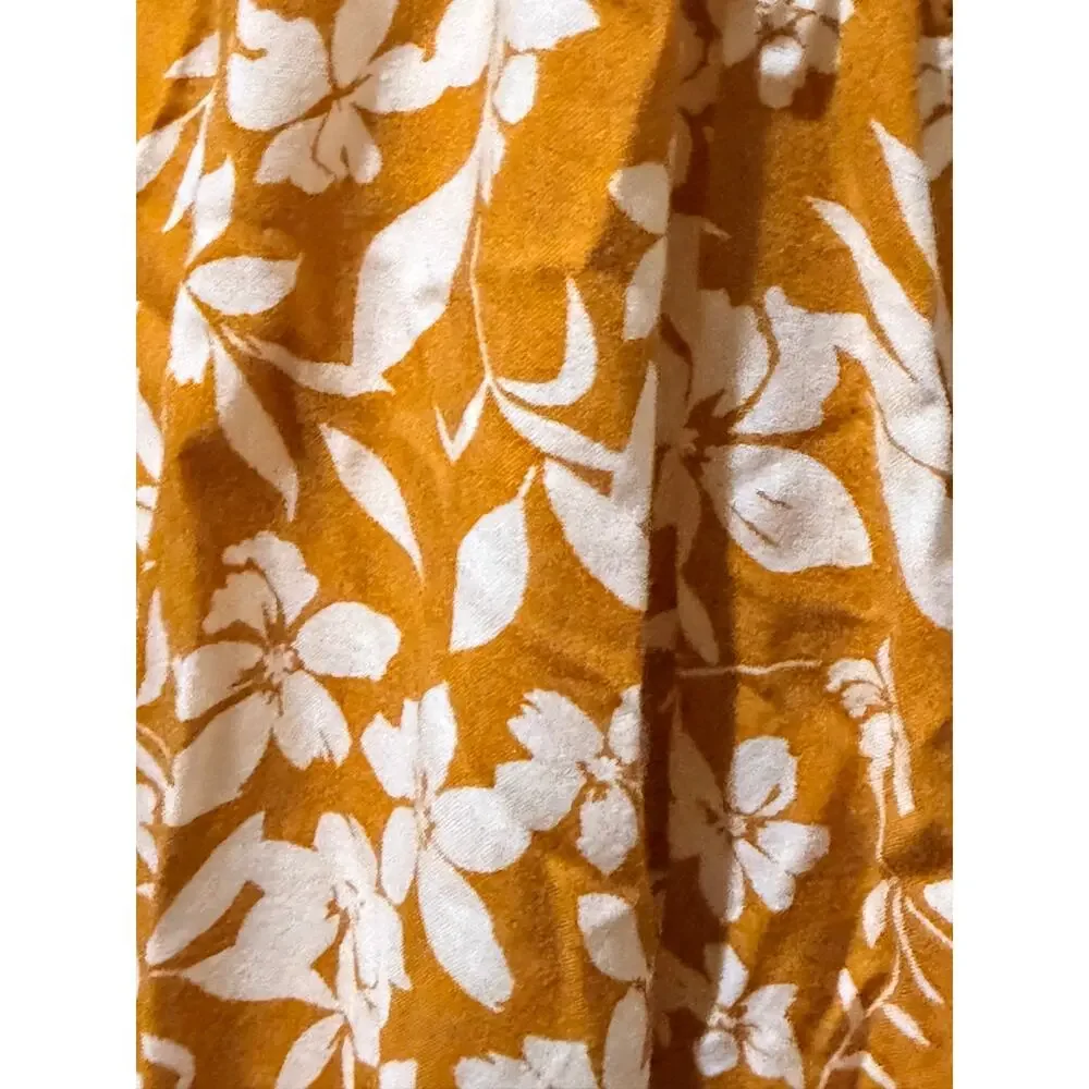 3 for $9 Old Navy Yellow white summer romper xs - Picture 2 of 7